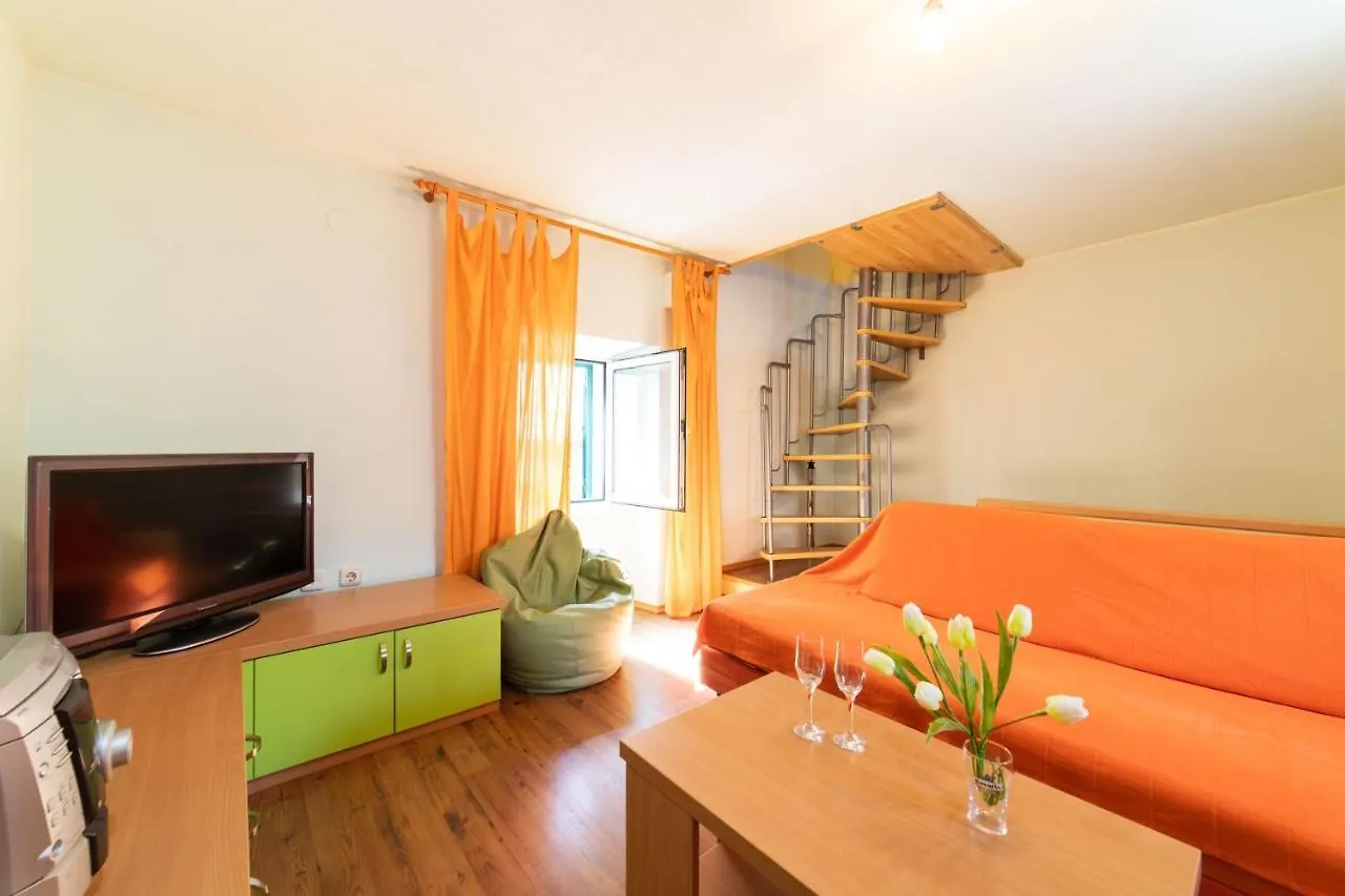 Villa Providenca Kastela