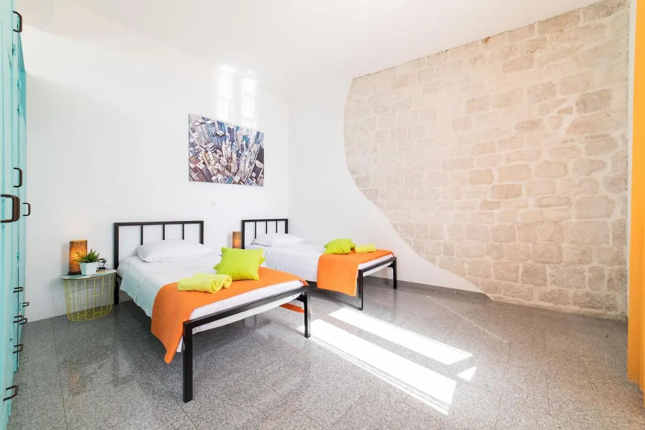 Villa Providenca Kastela 0*,  Croatia